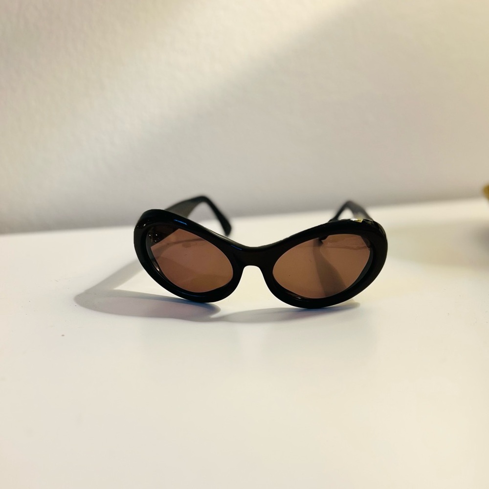 Dita “Swinger” Sunglasses. Early Y2K.